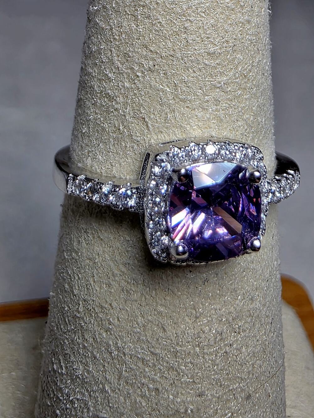S6 Cushion Purple Amethyst Halo Moissanite Ring 925 Sterling Silver